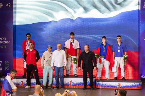 مسابقات کشتی آلیش پسران قهرمانی نوجوانان جهان - روسیه